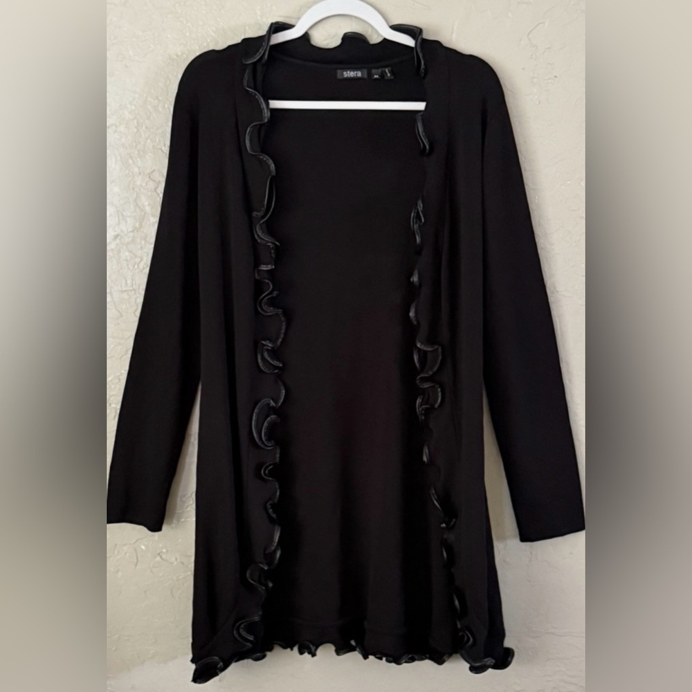 STERA WOMEN BLACK LONG OPEN FRONT LONG SLEEVE RUFFLED DESIGN CARDIGAN Size M